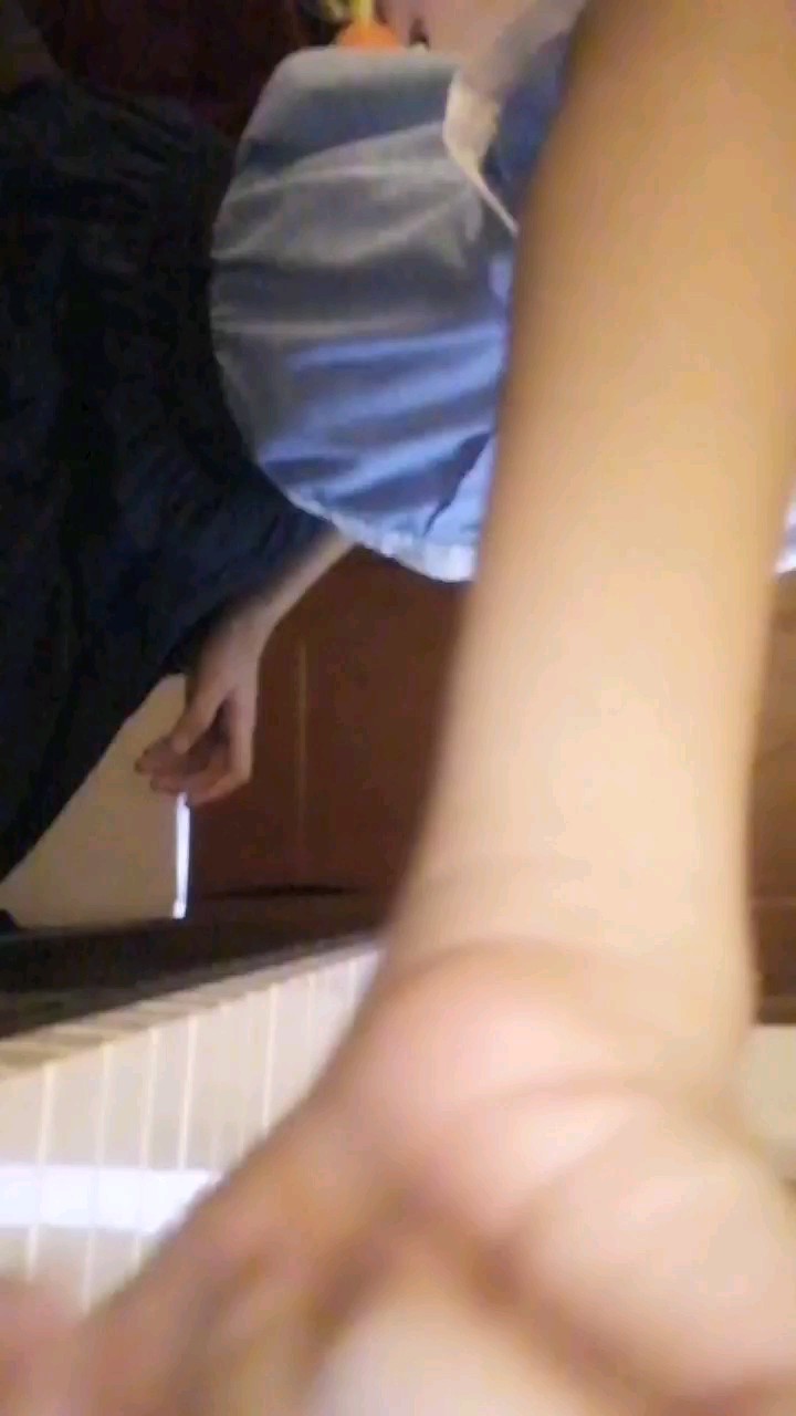 一小段，正在学左手中……