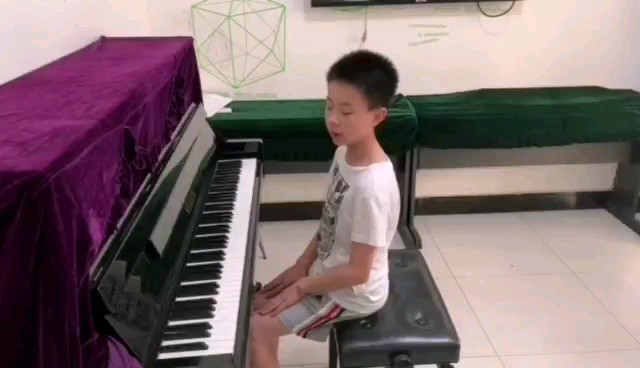 辉煌的大圆舞曲