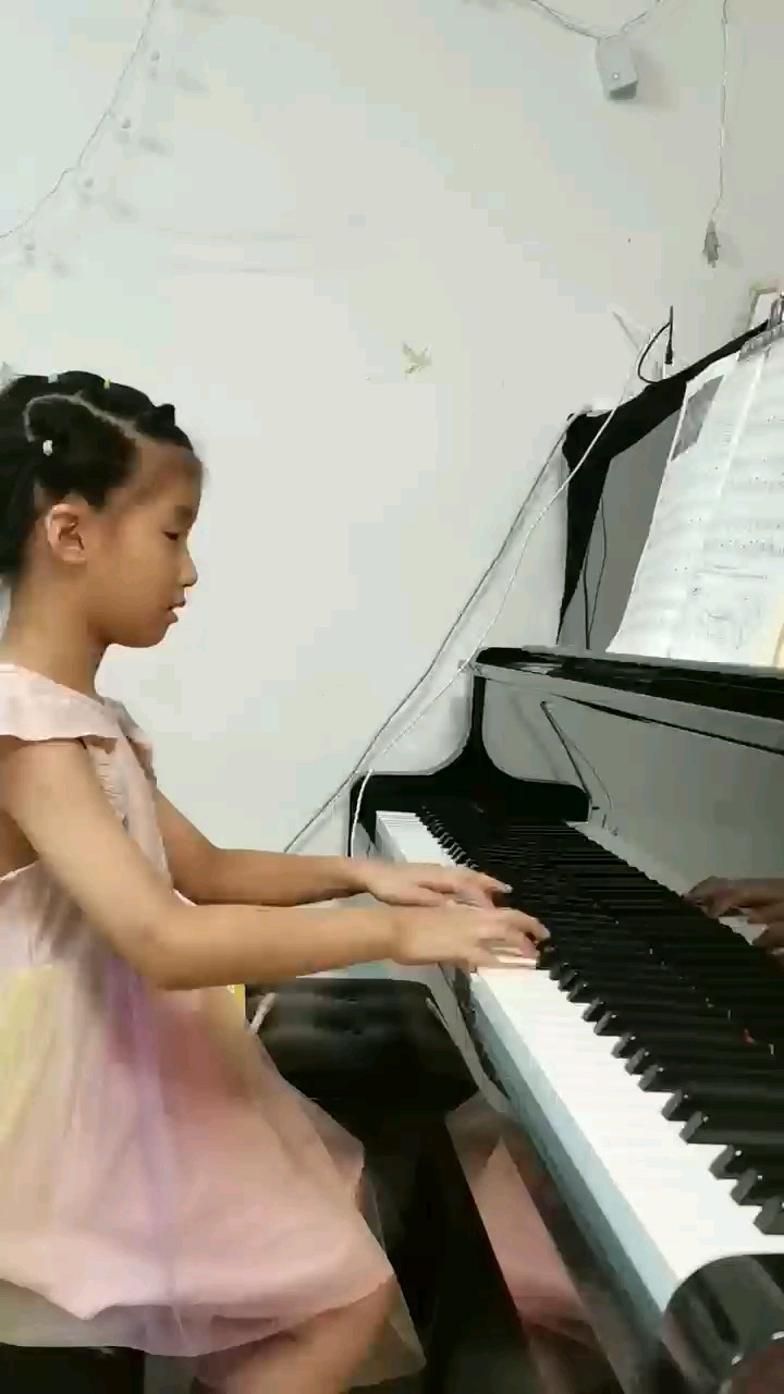 函宝《春之歌》弹奏