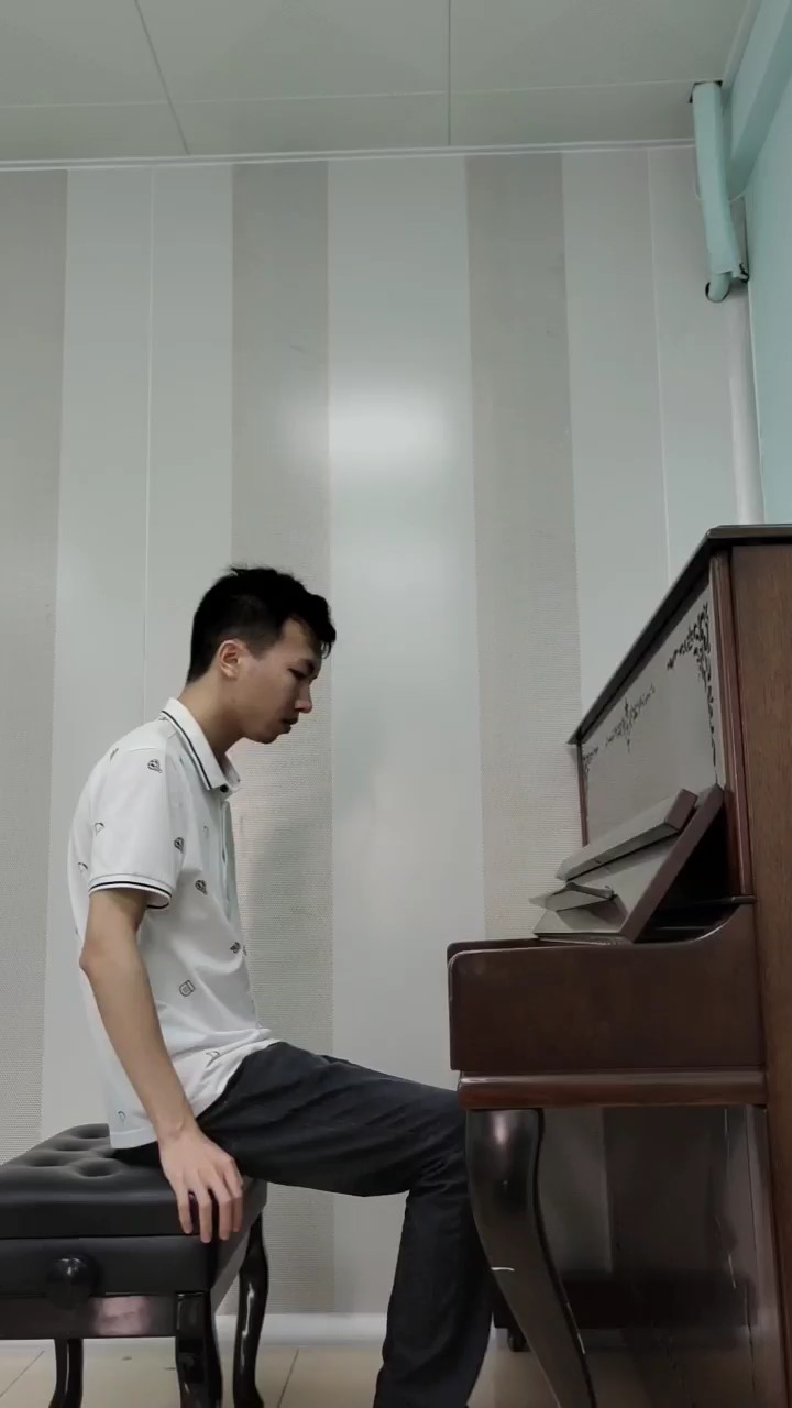 音乐中的秋天是恬淡美好的
