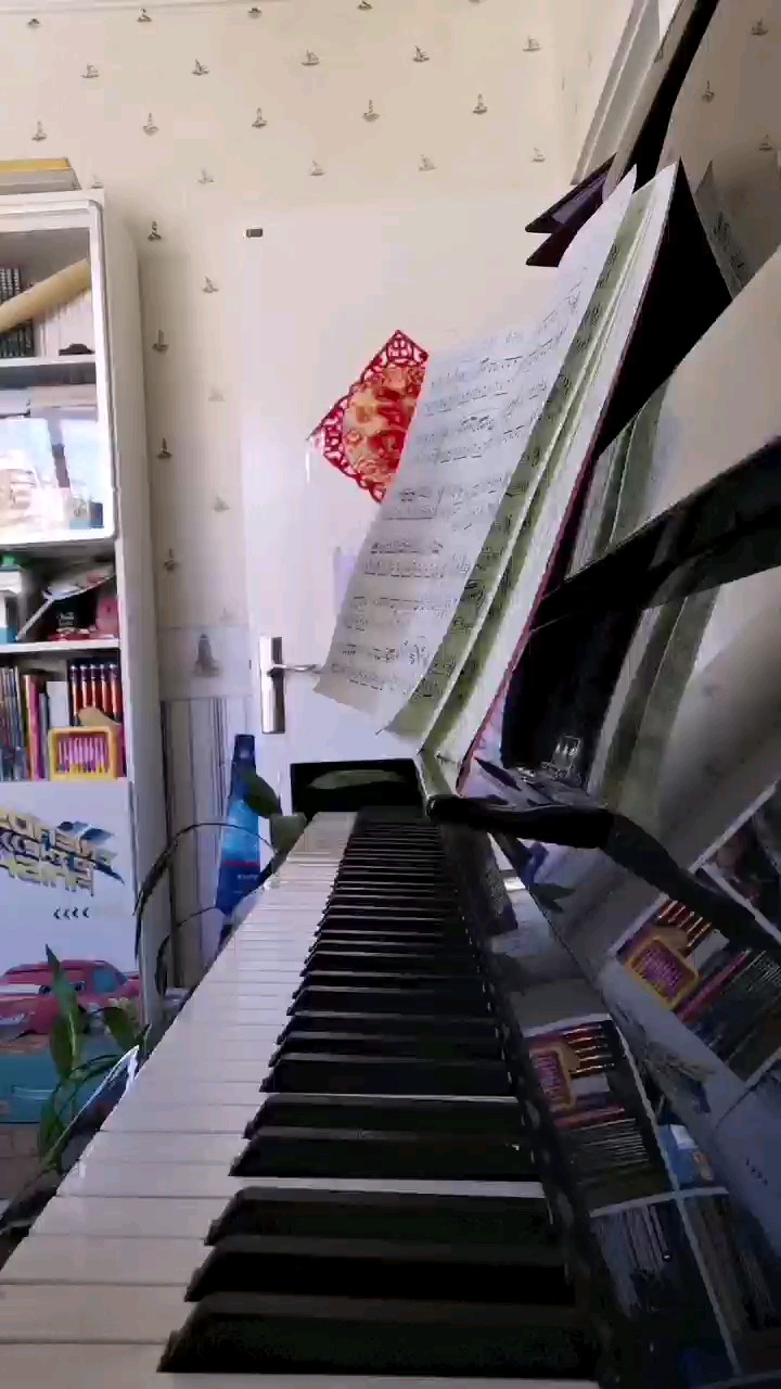 钢琴使我快乐