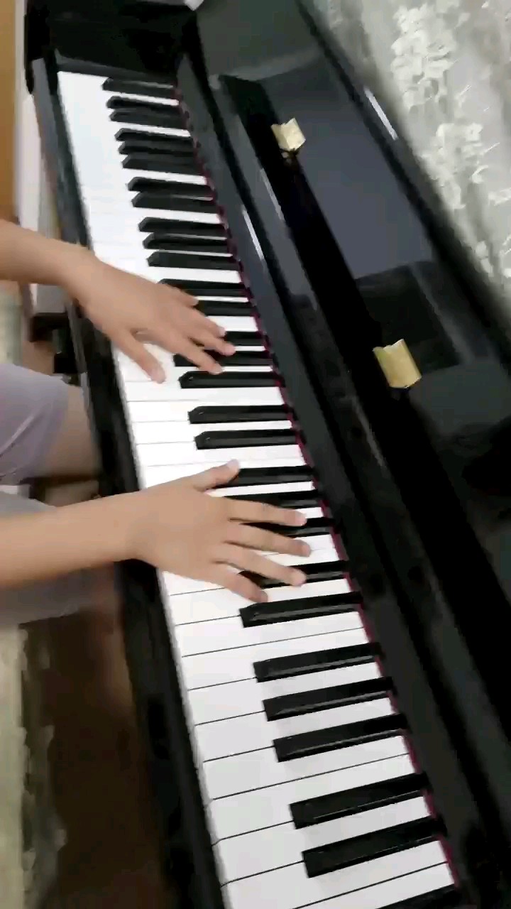 这首曲子特别好听👍
