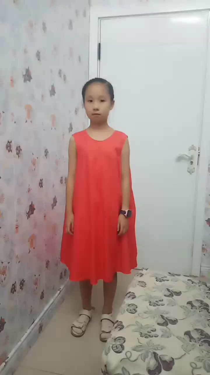 这首曲子描述高贵的天鹅能否像神话英雄那样令人们敬仰。