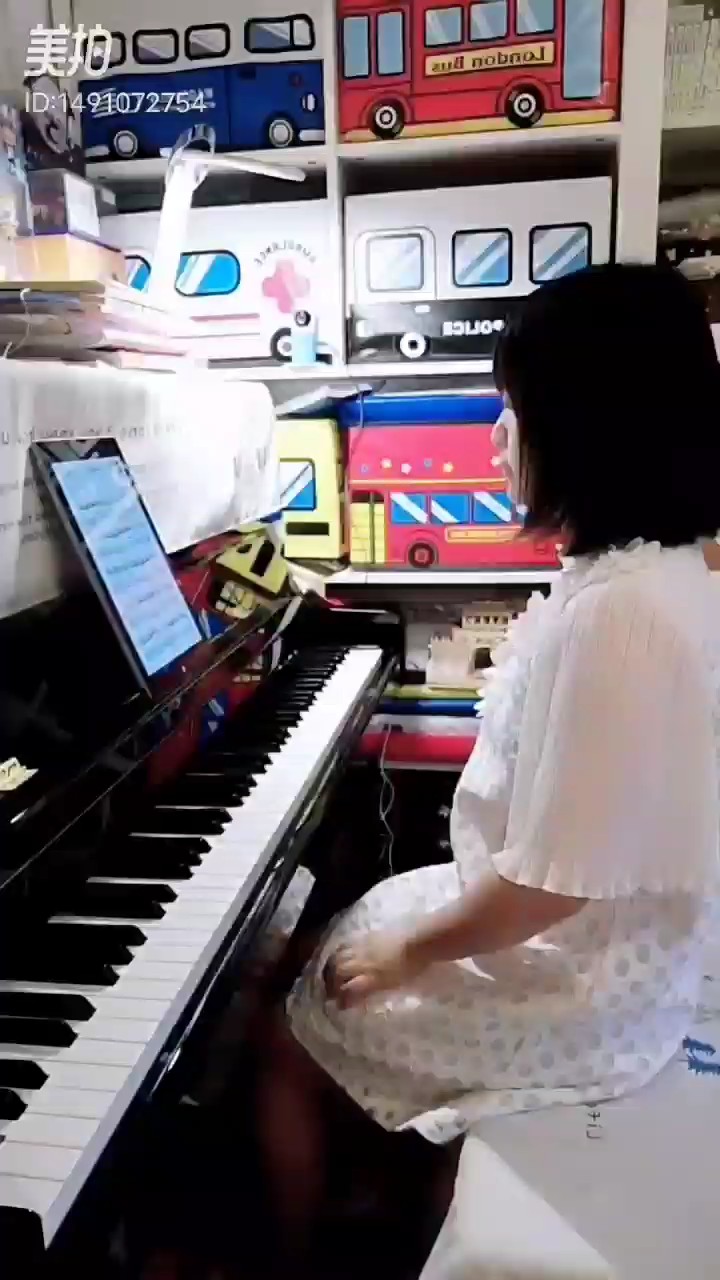 Beautiful girl - 张一益