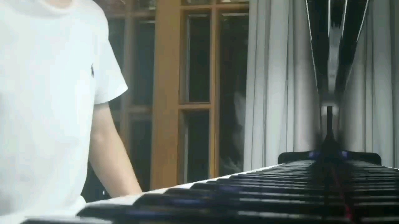 就练了前奏，后面的太难了而且感觉不太好听😅
