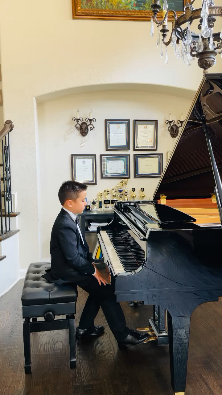 2021 RADDA RISE国际钢琴大赛7-9岁组第二名得奖作品两首。