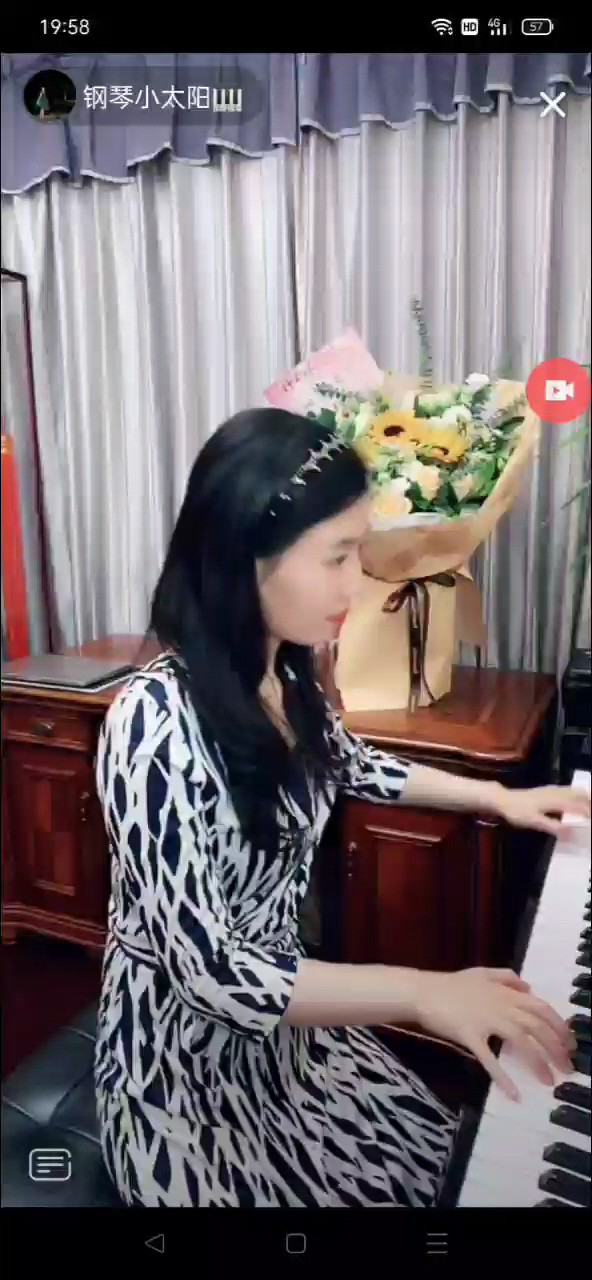 作曲家对祖国民族的热爱表现得淋漓尽致！