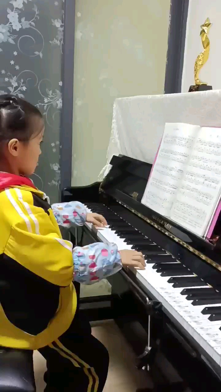 活泼可爱的曲子