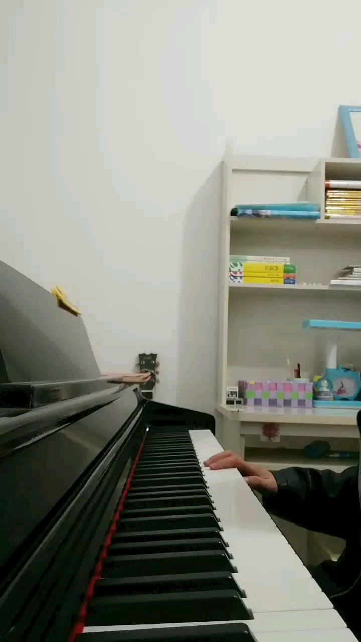 本人小白学习一年，别骂我，别骂我。