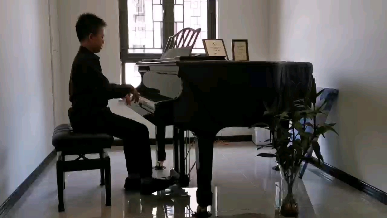 李斯特維也納圓舞曲第六首