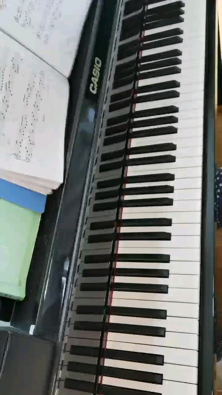 《灯火里的中国》