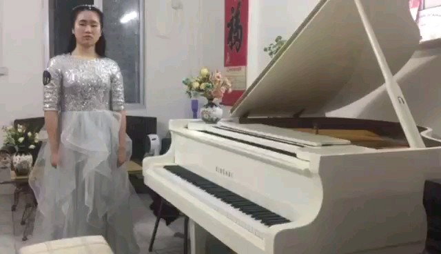 少年D组曲目巜社员都是向阳花》