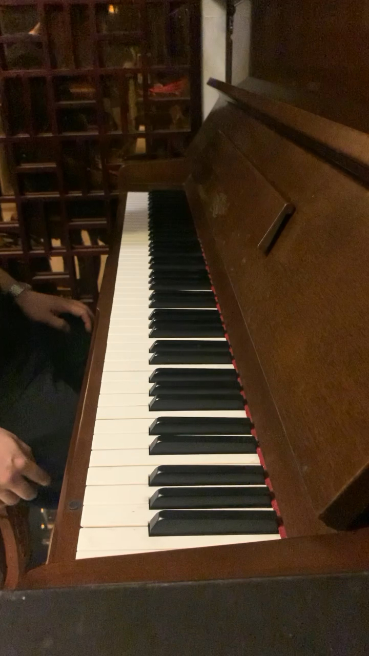 自学钢琴一年多。肖邦的升C小调夜曲