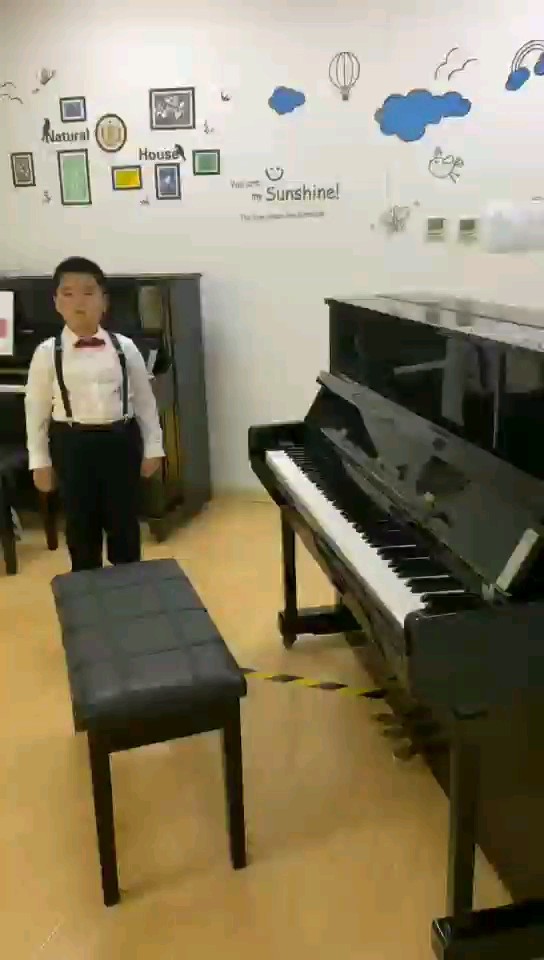 小猫和线球