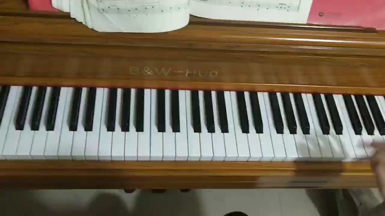 手没摆好，有点小紧张😂