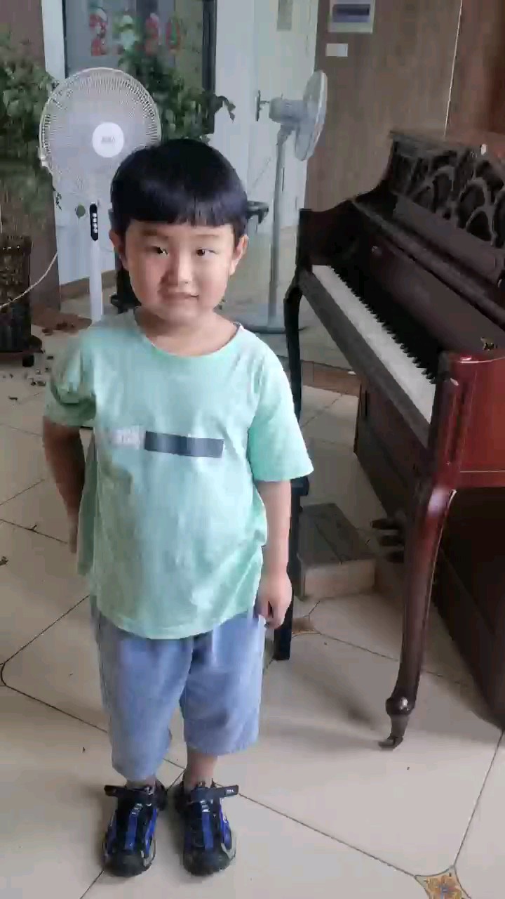 琴龄5个月的小可爱😊