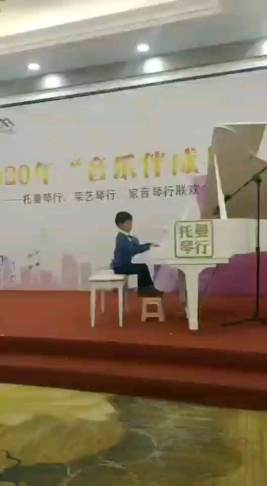 我想念这个小孩儿了