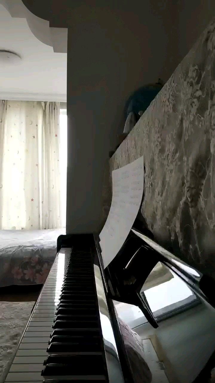 这个是来自吱吱吱小吱的作品，请大家多多收藏这个作品😊😊😊