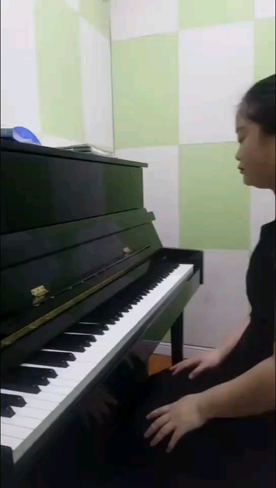 圆舞曲肖邦