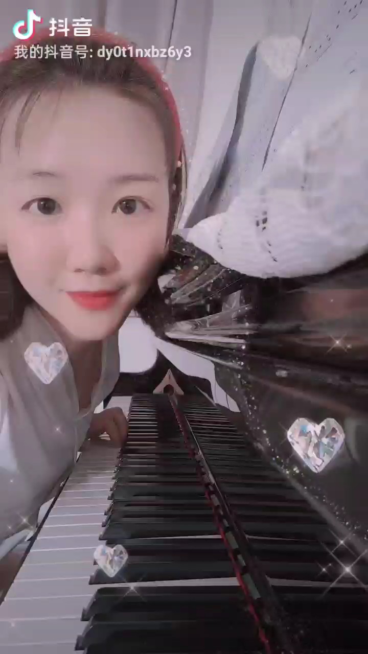 这世界那么多人，谁是你那个对的人。
#莫文蔚《这世界那么多人》#电影我要我们在一起
