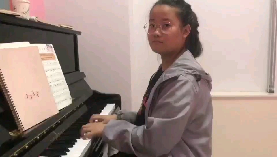 新路径钢琴基础教程练习曲第17首