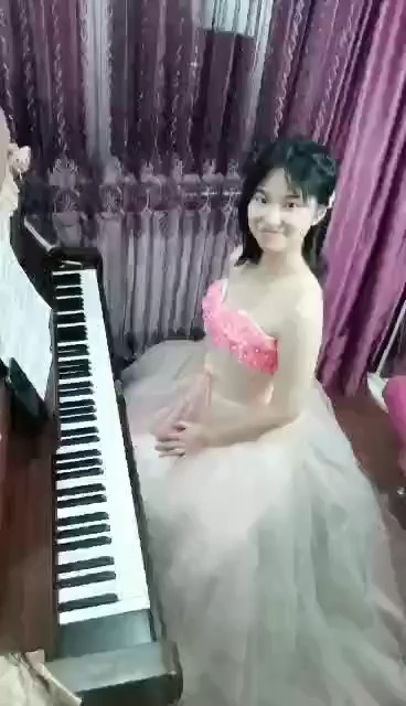 穿梦幻粉来期待未来*^O^*