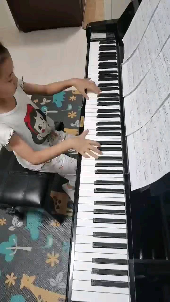 突然提速了有点不适应，有几个错音