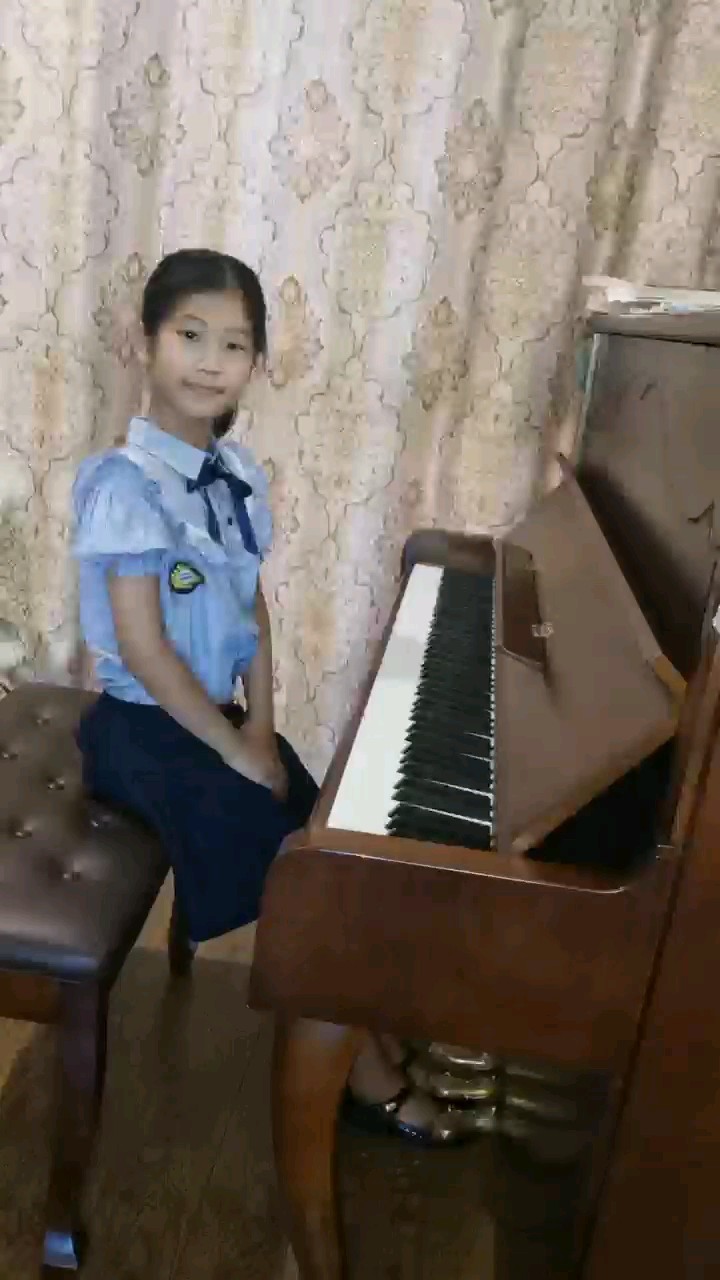 儿童狂欢节