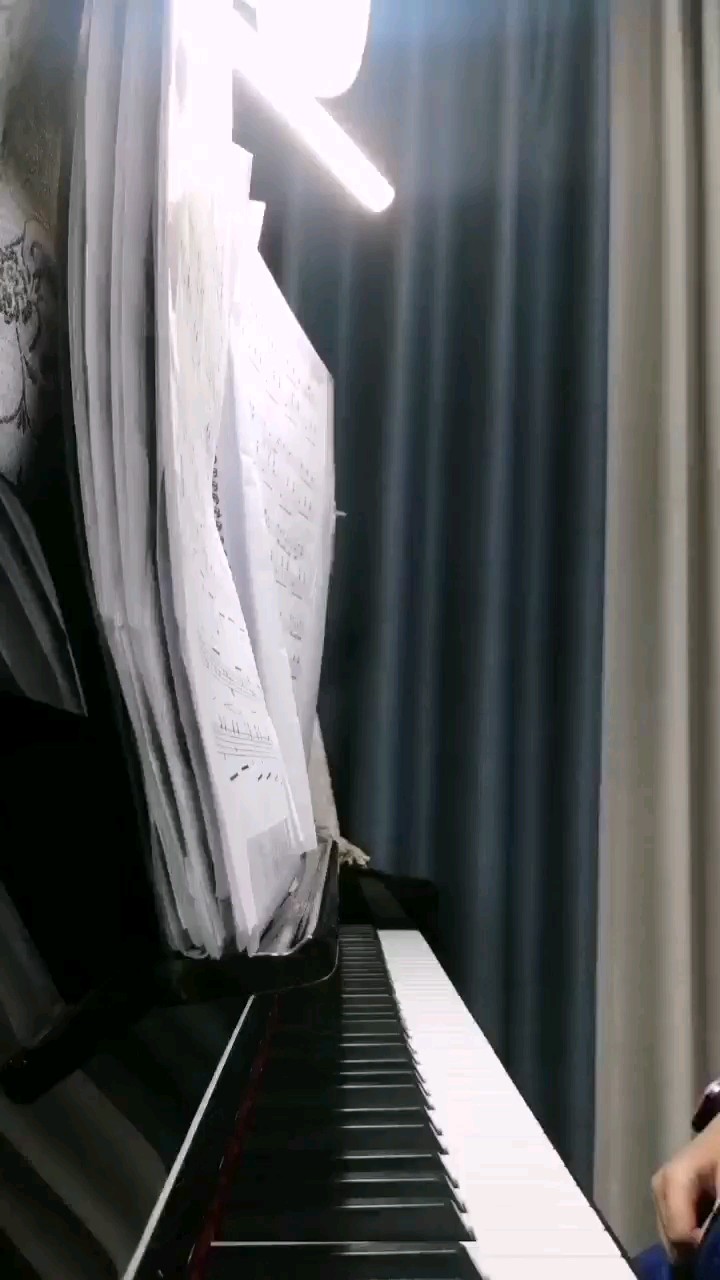 桑塔.露琪亞