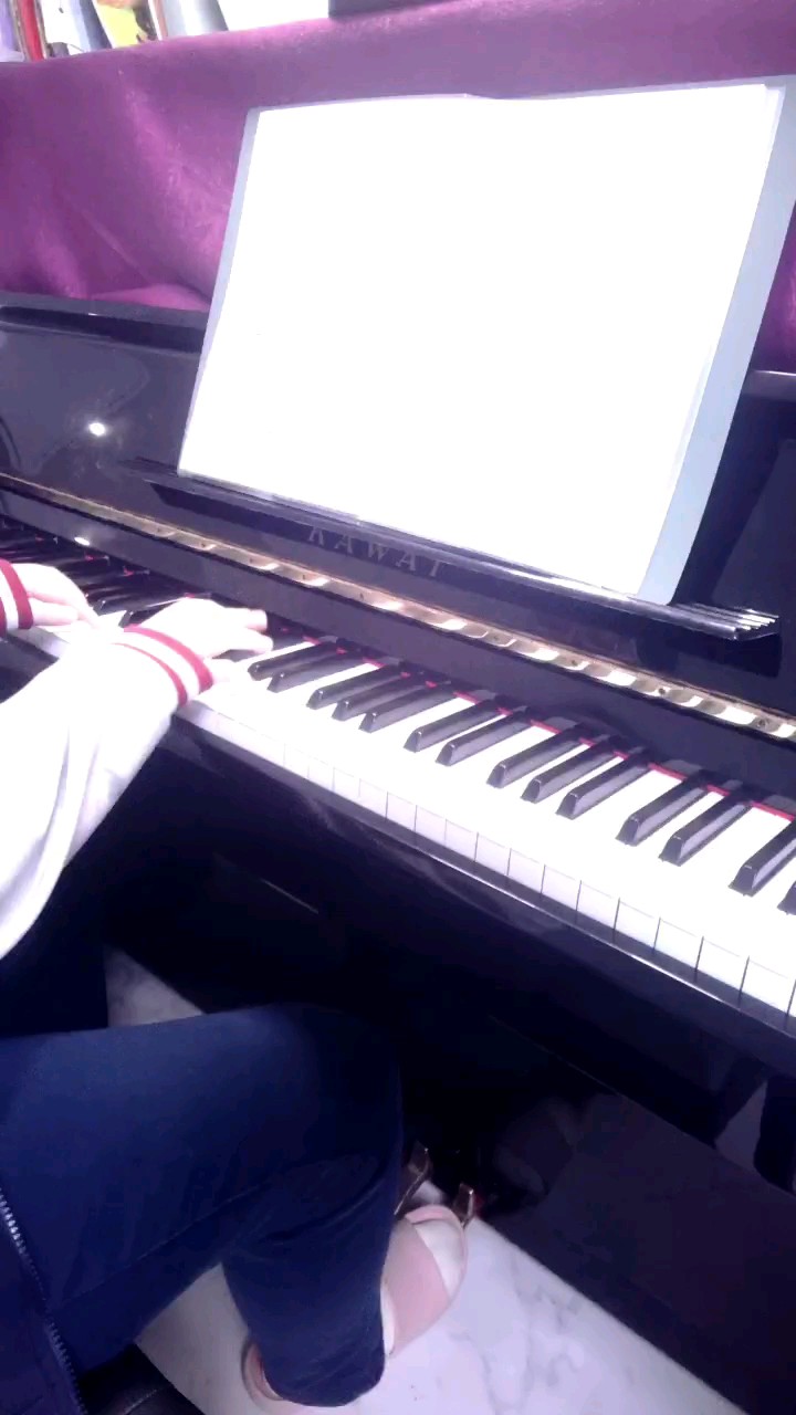 作者手有点丑，别介意哈(*￣3￣)╭♡❀小花花砸你