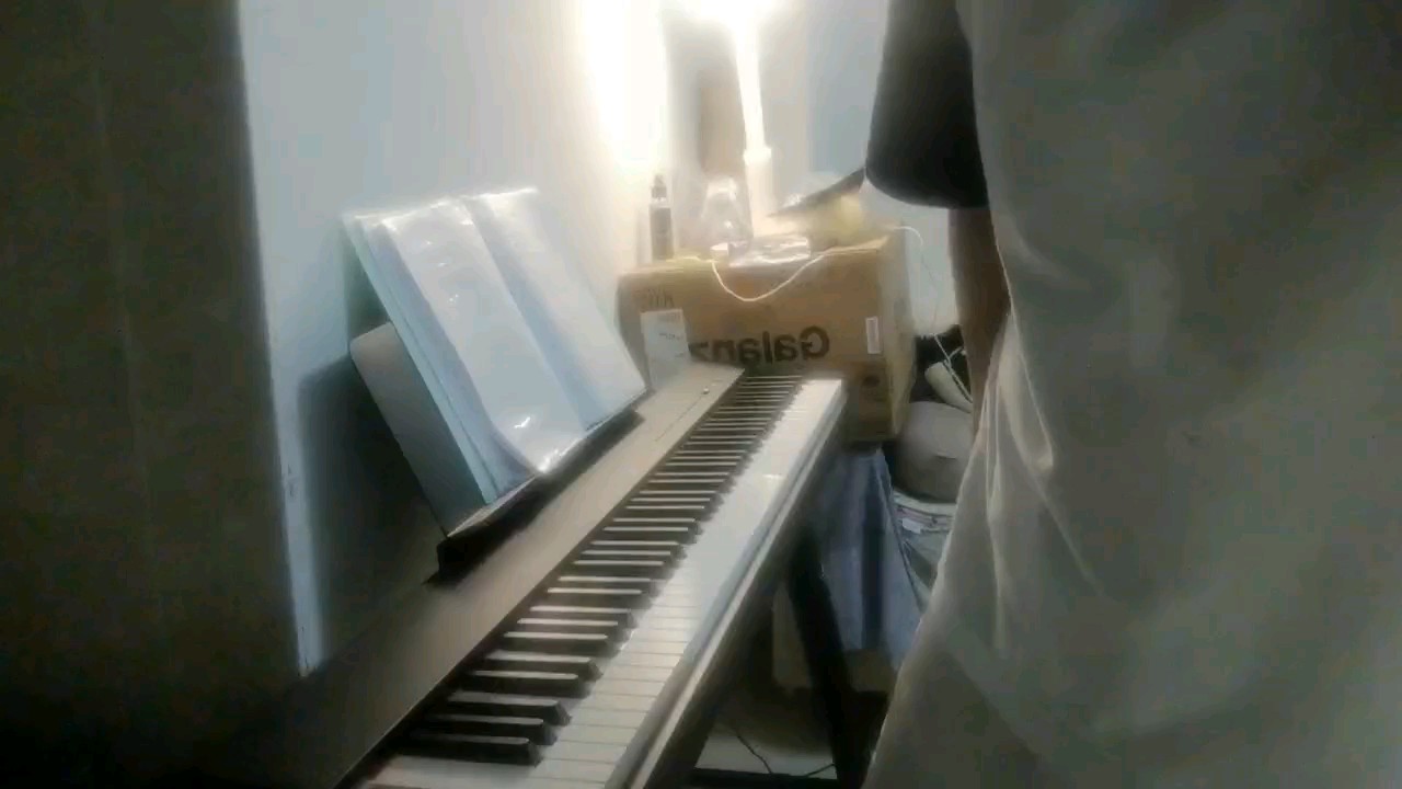 自学的第一个完整练习曲