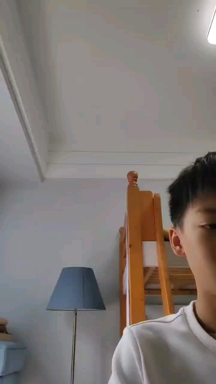 海的那边会是自由吗？