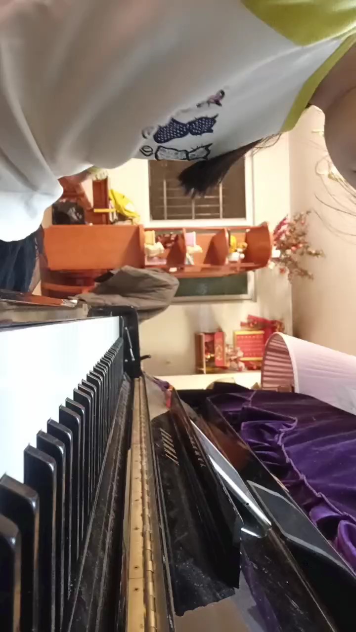 第一次录，有点小紧张，请大家多多包容😀