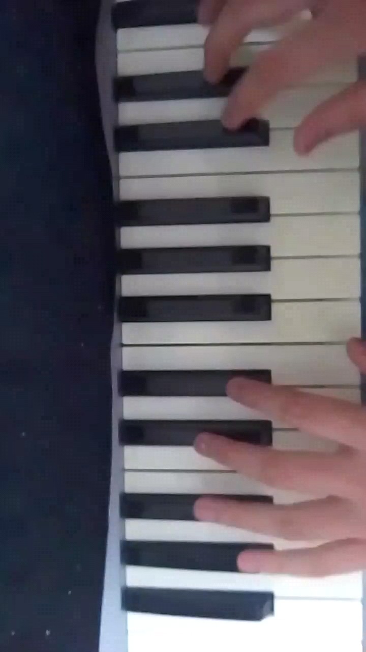 对不起，我太笨了只能这样。一（老座钟），自学@祝大家要开开心呀！