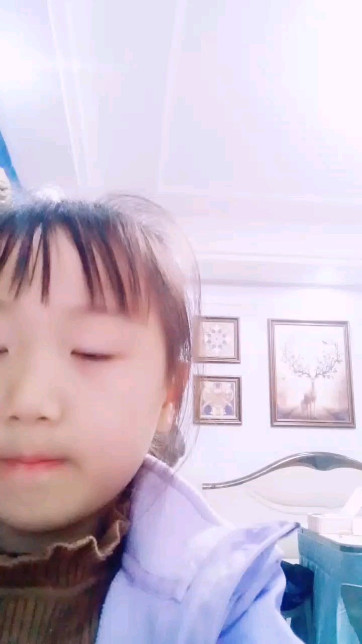 有点卡因为刚刚学才刚刚练一个月。