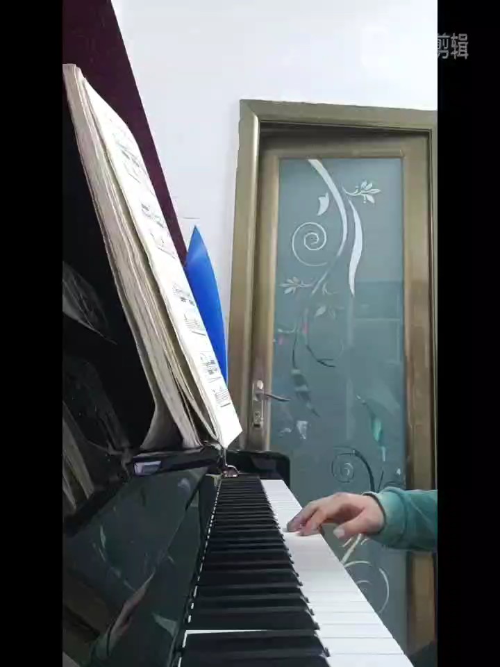 天啦噜Σ(°Д°;只有十多天了(T＿T)结果还背不得 (╥﹏╥)
