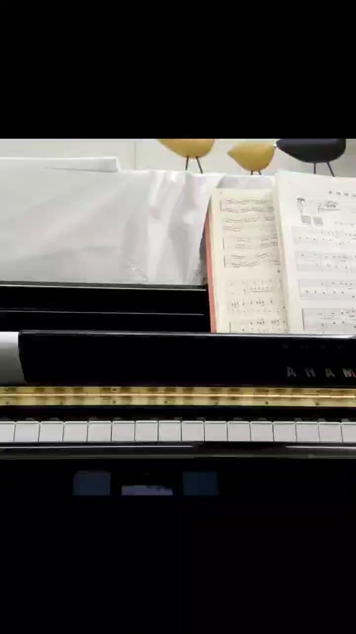 跳舞的雨滴钢琴谱演奏 - 虫虫钢琴