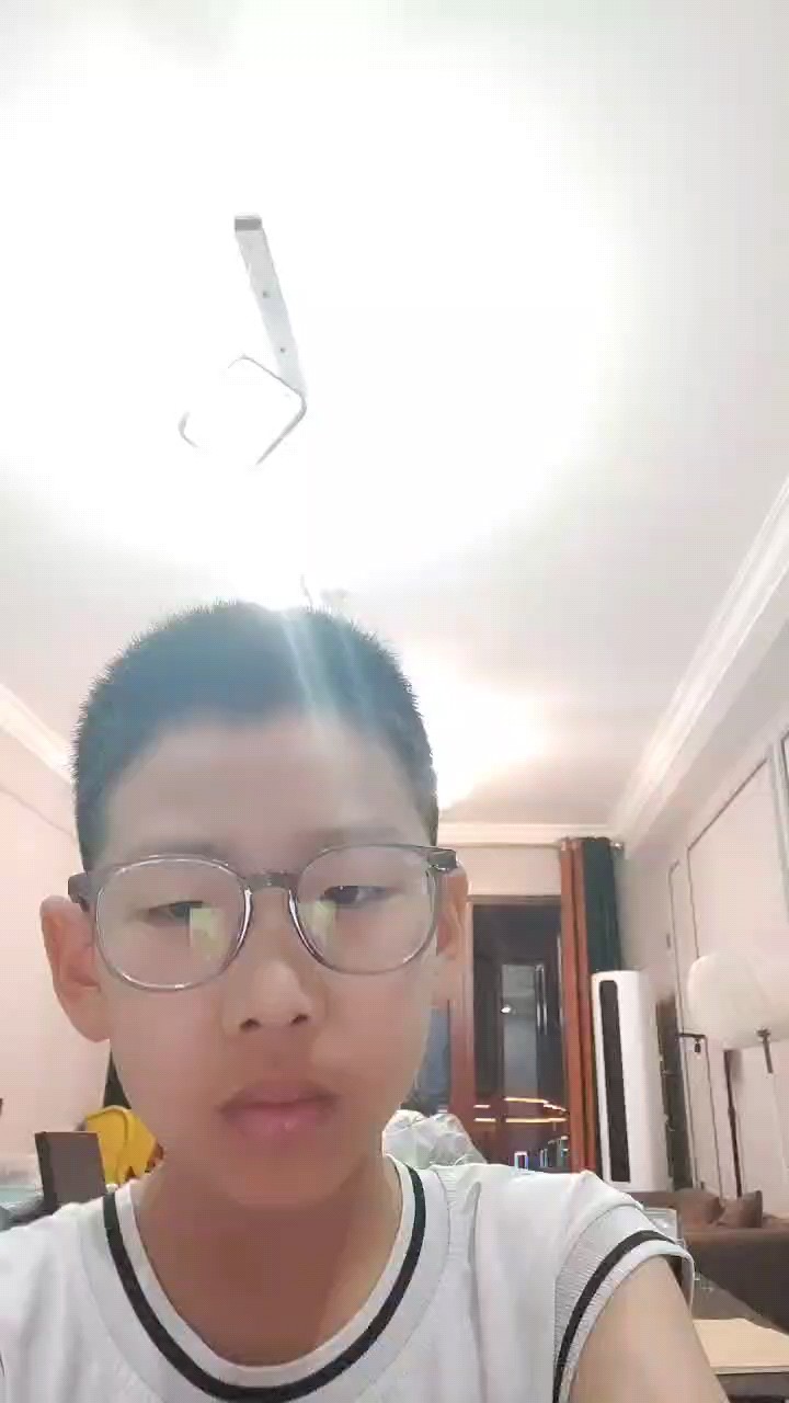 弹的有点儿快了 ，还多一块