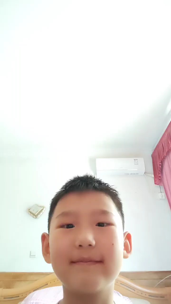 非常短，不熟练。