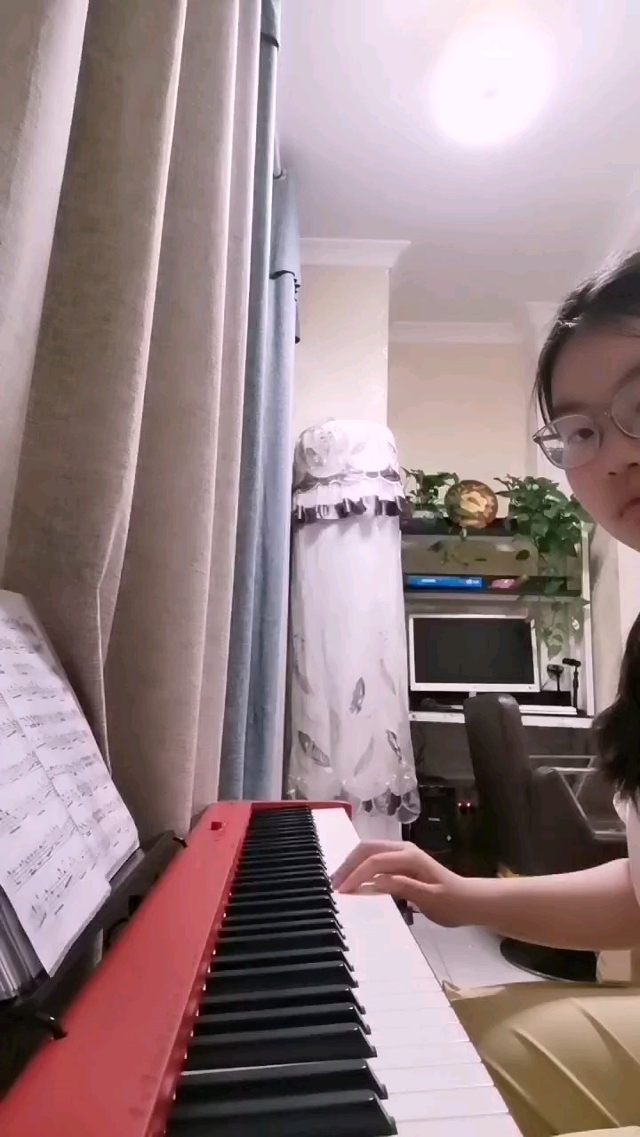 因为用的是电子钢琴所以里面有些音是杂的，请轻点喷～