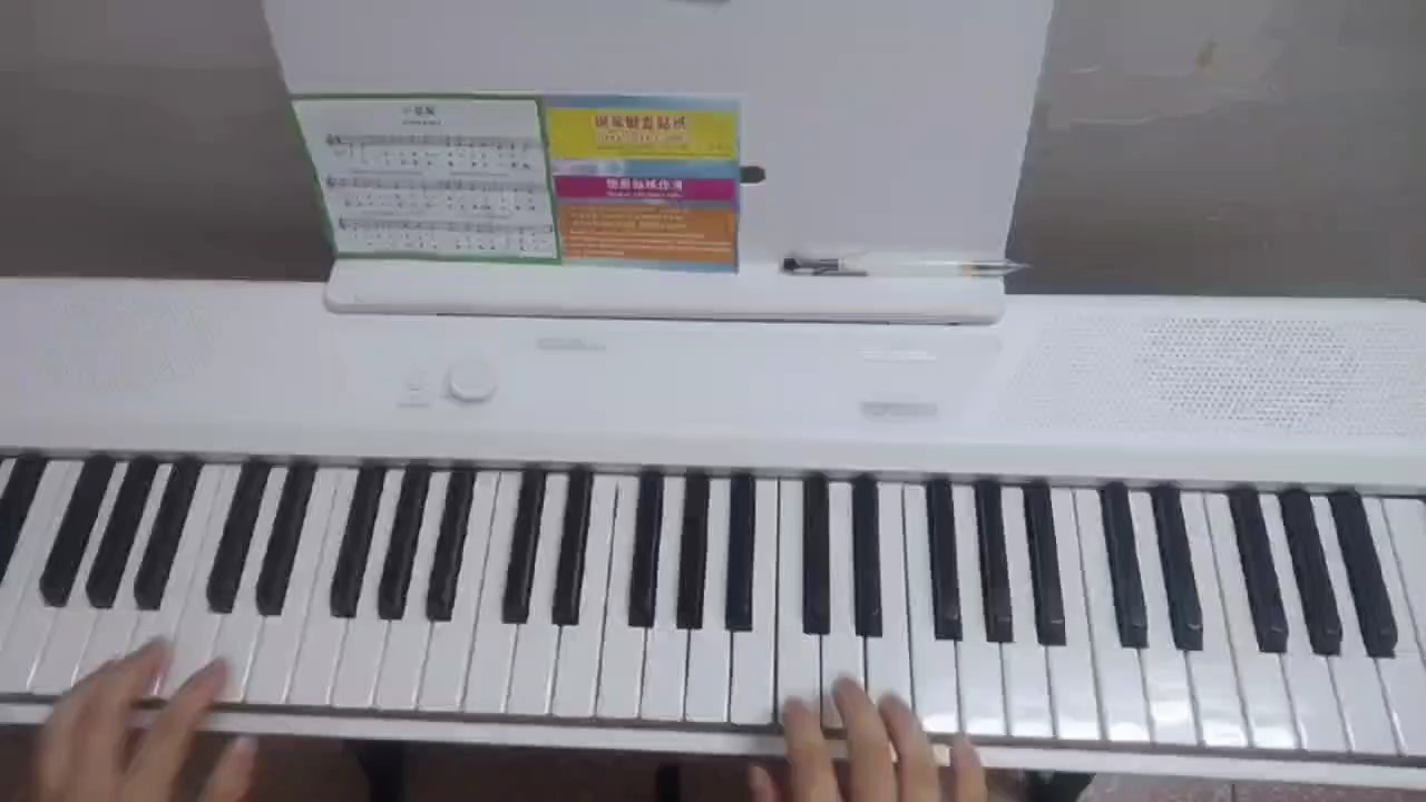 很开心，终于可以弹到这首纯音乐了