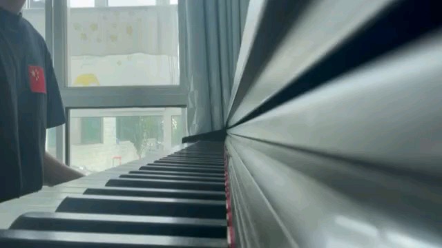 自学曲子的一天