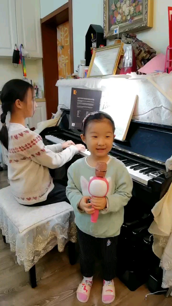 小姐妹首秀