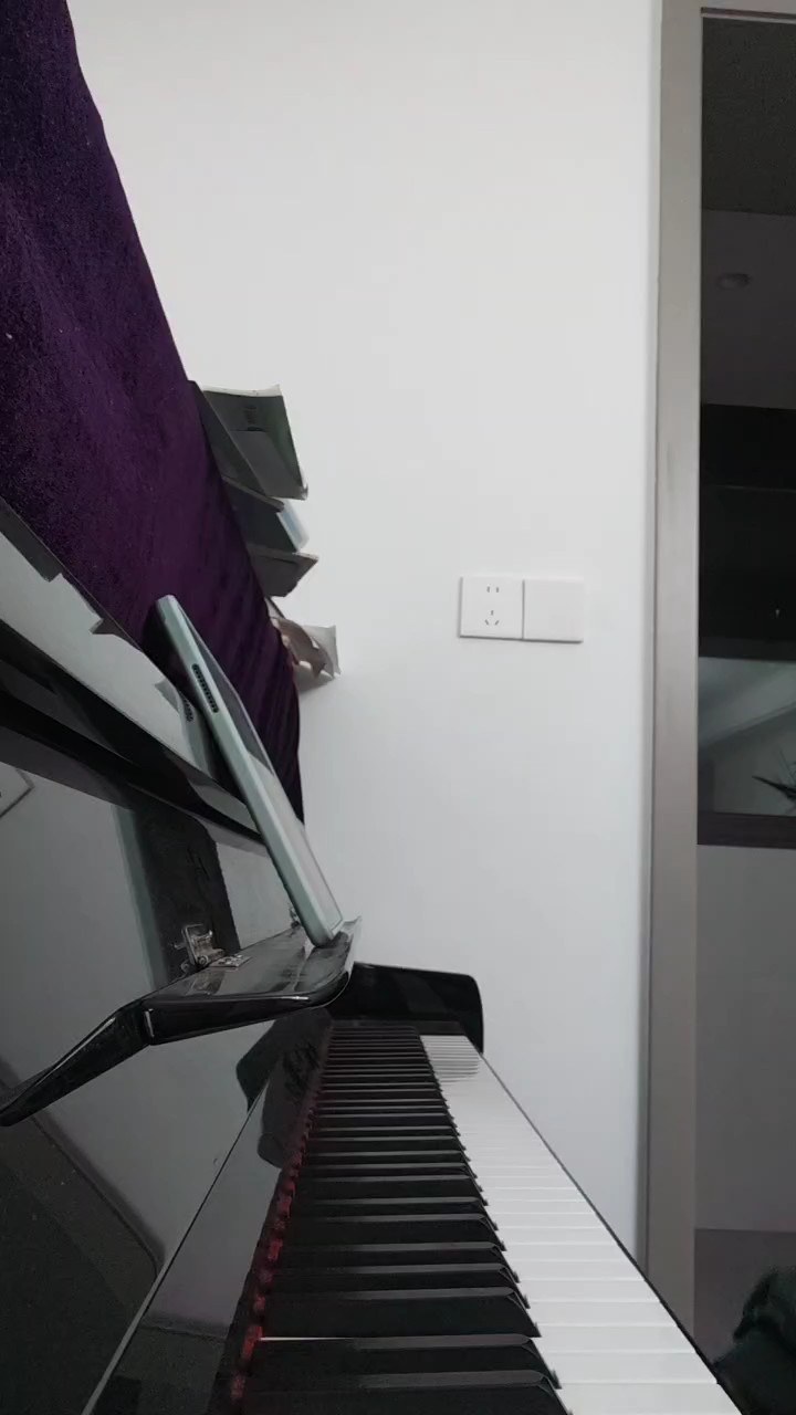 请忽略我露出的脸