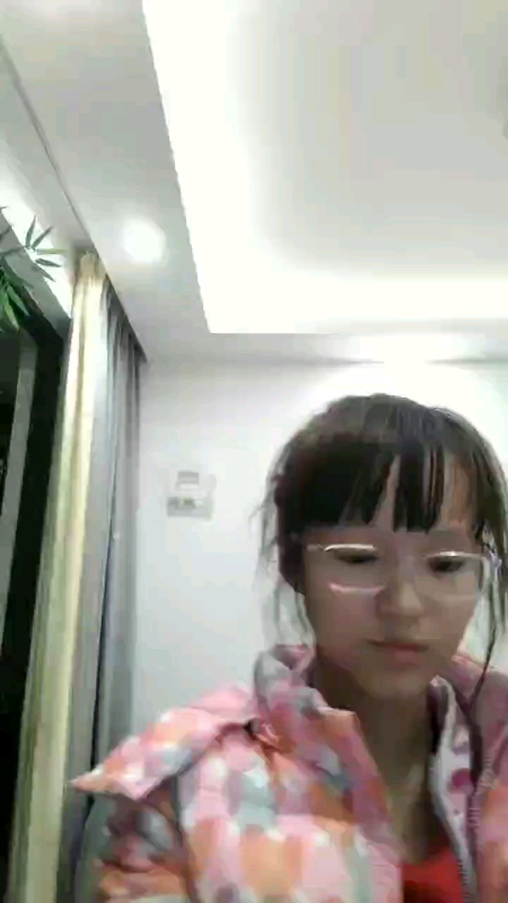 弹错两个音，请原谅