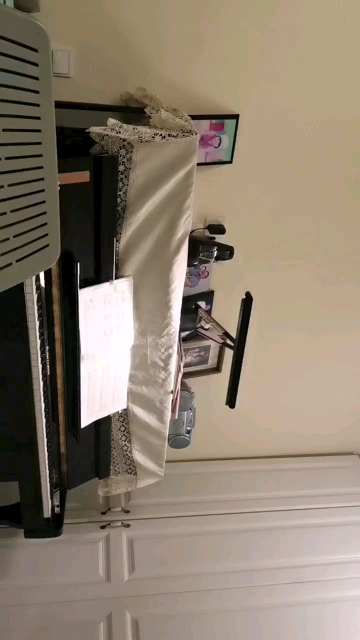 我第一次彈。