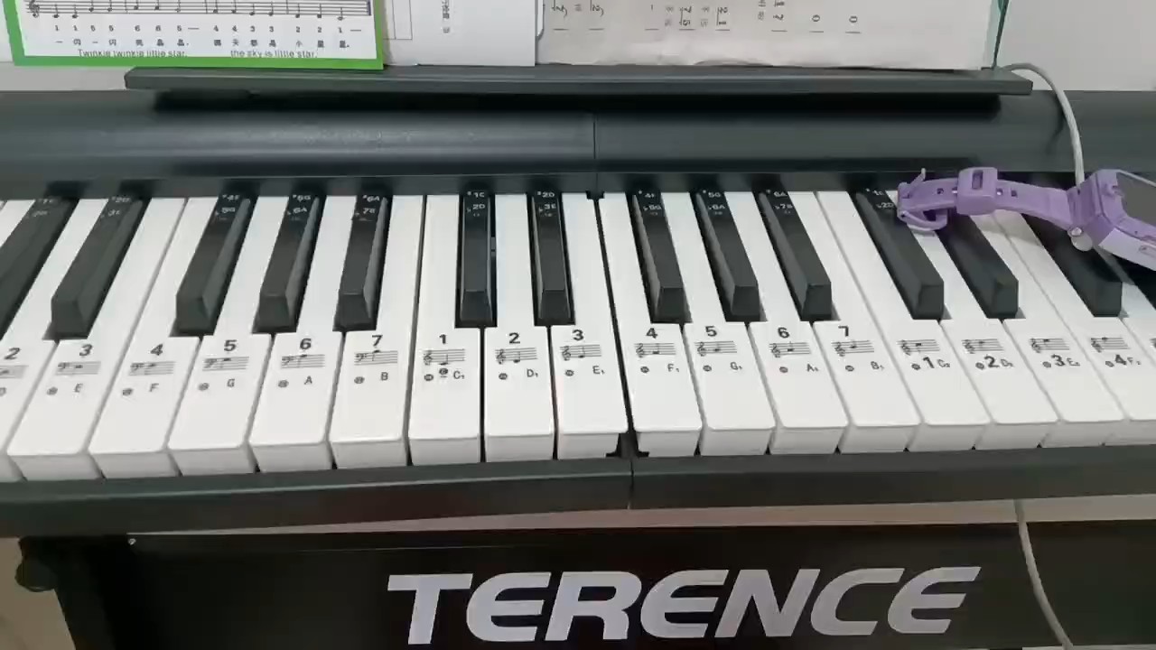 刚学会钢琴的第一首歌