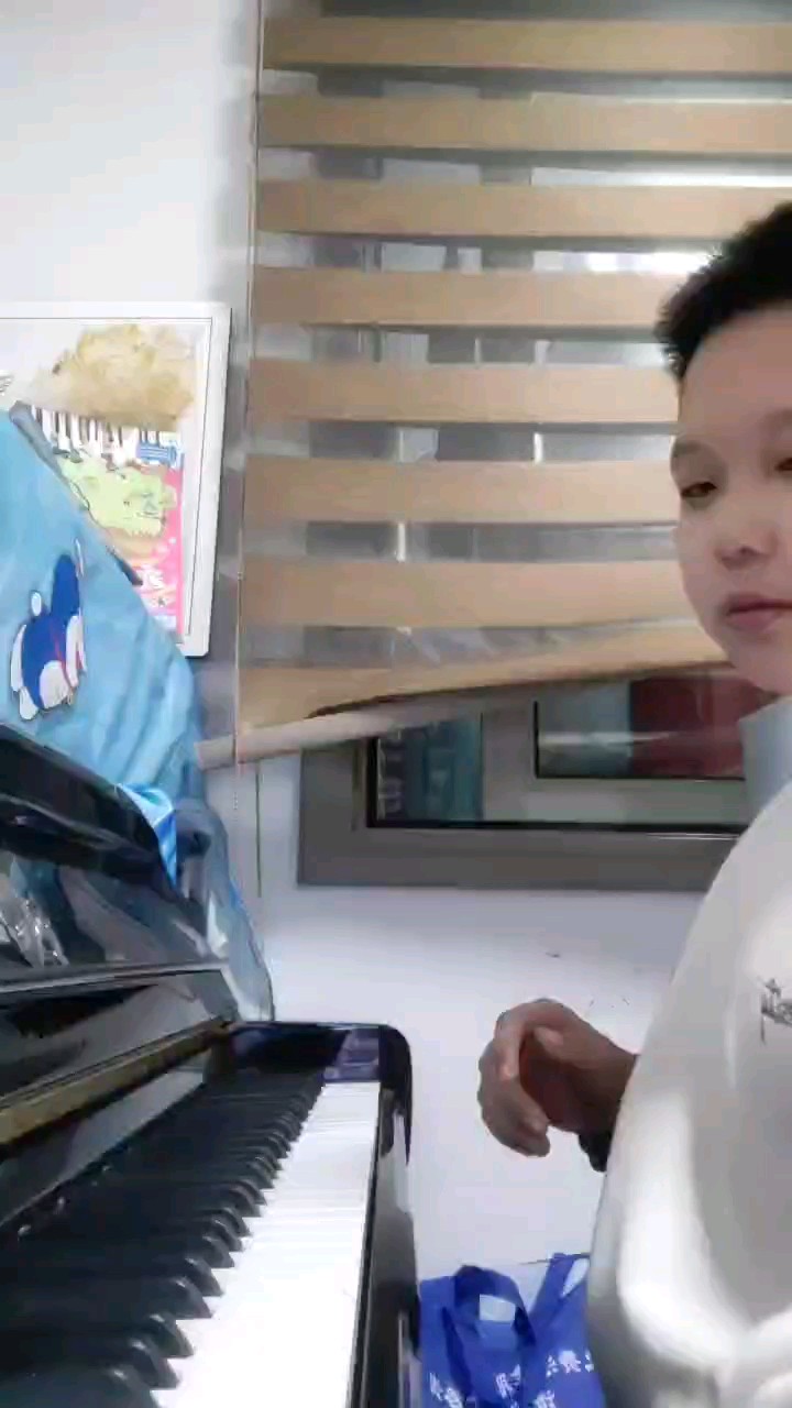 哈哈，弹错了。