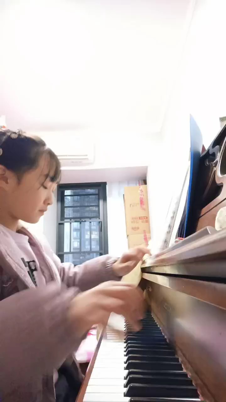 一首卡农能给你。