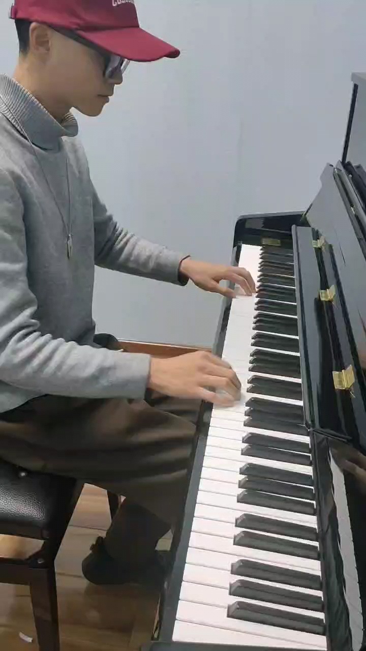 第一次发视频，就来一首练了三年的《秋日私语》吧